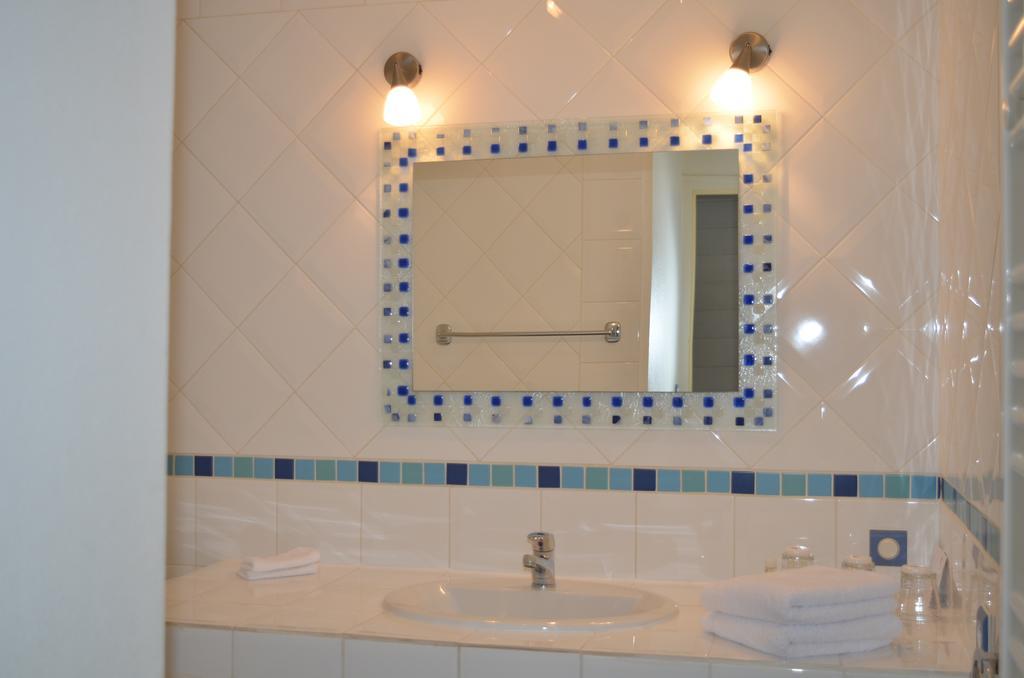 Hotel Le Toeno Trébeurden Екстериор снимка